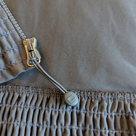 REI Athletic Jacket Women’s M Grey Ruffle High Neck Full Zip - Picture 9 of 11